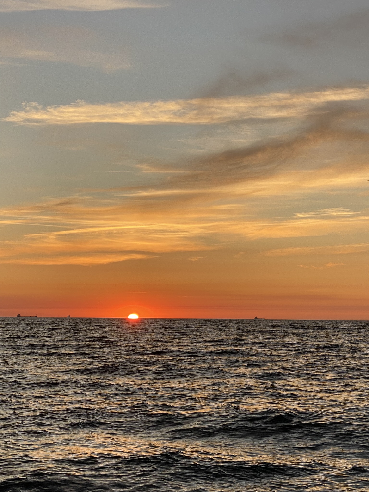 Family on board with Luís I Bridge in the background